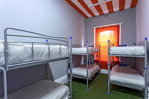Tequila Sunrise Hostel Adelaide - Tourism Caloundra 11