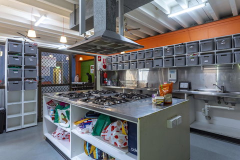 Tequila Sunrise Hostel Adelaide - Tourism Caloundra 10