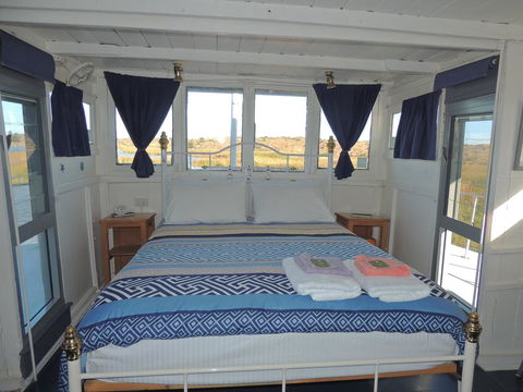 PS Federal Retreat Paddle Steamer Goolwa - Tourism Caloundra 25