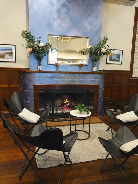 Pier Hotel Port Lincoln - Tourism Caloundra 5