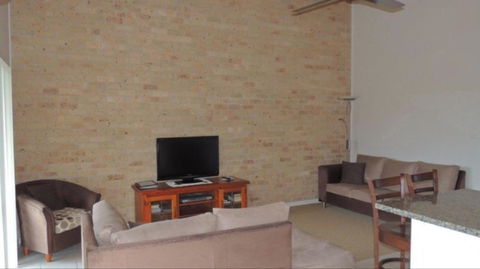 Avon View Stays Accommodation. - Tourism Caloundra 21