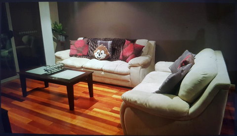 Mawson Lakes Apartments - Tourism Caloundra 2