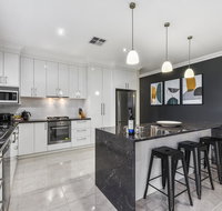 Accommodation on Lansell 2