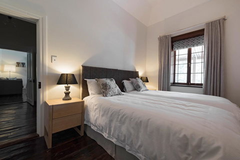 Jacobs Estate Cottage - Tourism Caloundra 7