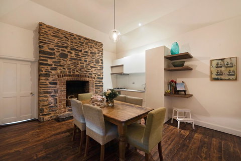 Jacobs Estate Cottage - Tourism Caloundra 5