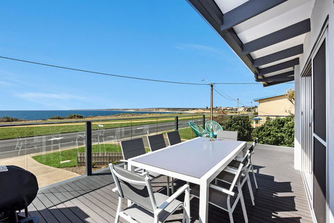 Sorrento - Aldinga Beach - Tourism Caloundra 17