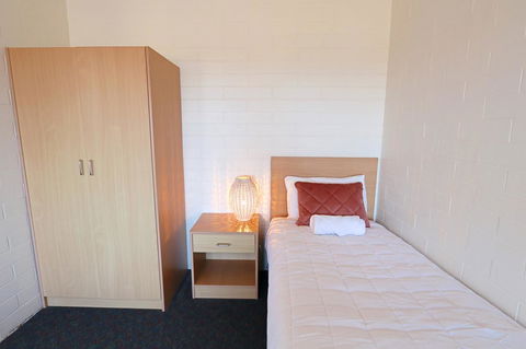 Harbour View Motel - Tourism Caloundra 22