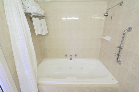 Harbour View Motel - Tourism Caloundra 14