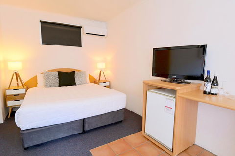 Harbour View Motel - Tourism Caloundra 38