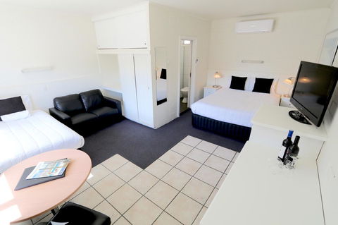Harbour View Motel - Tourism Caloundra 41