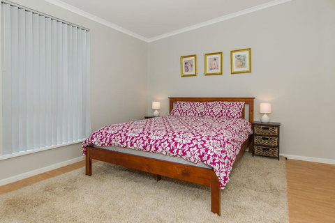 Desert Pea - Tourism Caloundra 8