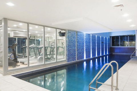 Glenelg Skyline Penthouse - Tourism Caloundra 1