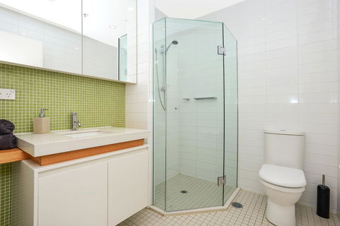 Glenelg Skyline Penthouse - Tourism Caloundra 41