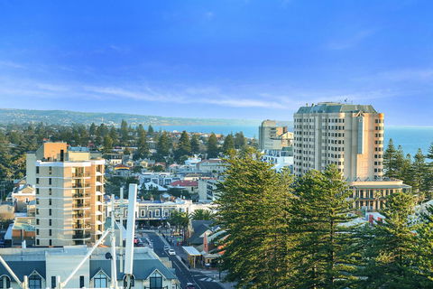 Glenelg Skyline Penthouse - Tourism Caloundra 38