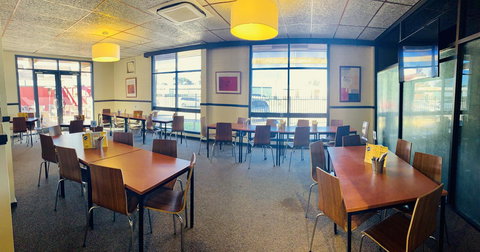 Opal Inn Hotel, Motel, Caravan Park - Tourism Caloundra 26