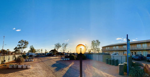 Opal Inn Hotel, Motel, Caravan Park - Tourism Caloundra 42