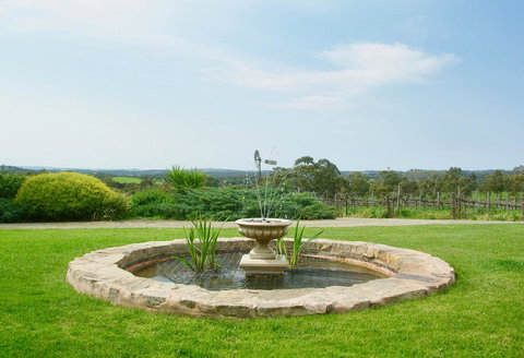 Scobie Lane Retreat - Tourism Caloundra 2