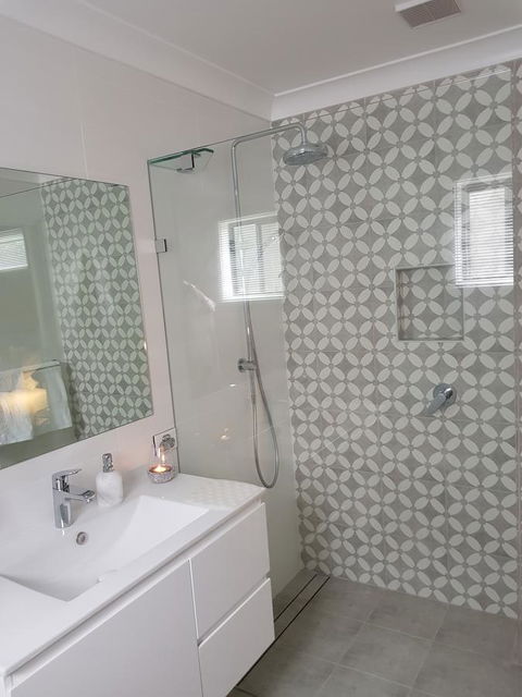 Irongate Studio B&B - Tourism Caloundra 4