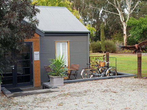 Irongate Studio B&B - Tourism Caloundra 7
