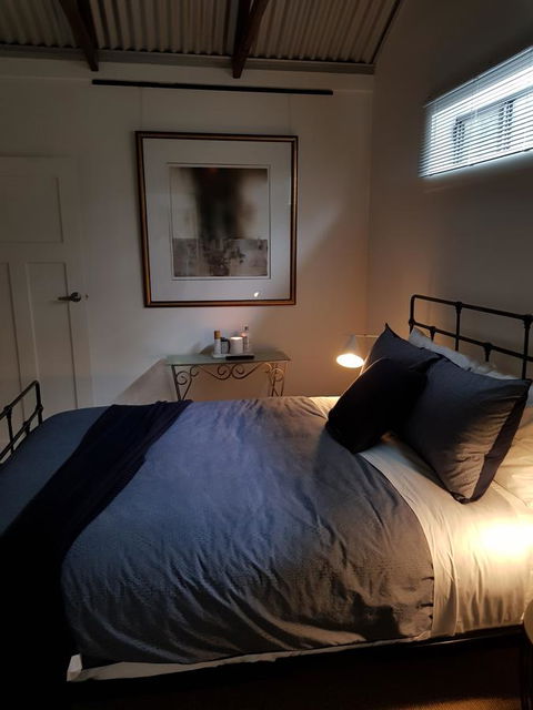 Irongate Studio B&B - Tourism Caloundra 3