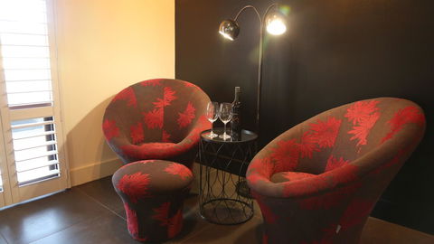 Irongate Studio B&B - Tourism Caloundra 13