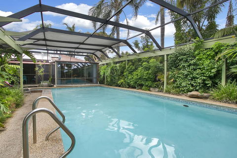 The Palms - Tourism Caloundra 3