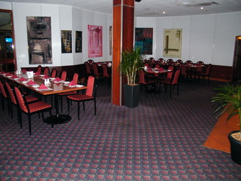 Grand Tasman Hotel - Tourism Caloundra 41