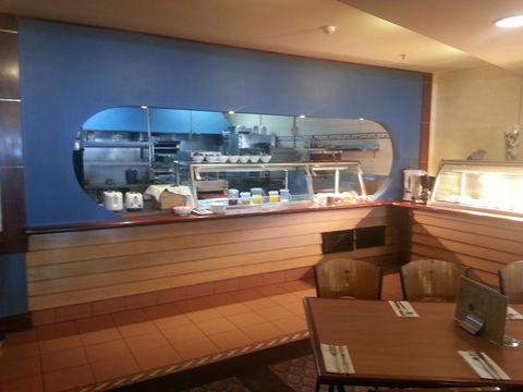 Grand Tasman Hotel - Tourism Caloundra 18