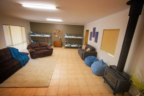 Limestone Ridge - Tourism Caloundra 12