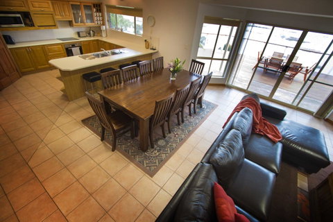 Limestone Ridge - Tourism Caloundra 5