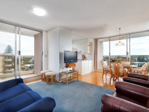 Ebbtide 25 - Tourism Caloundra 2