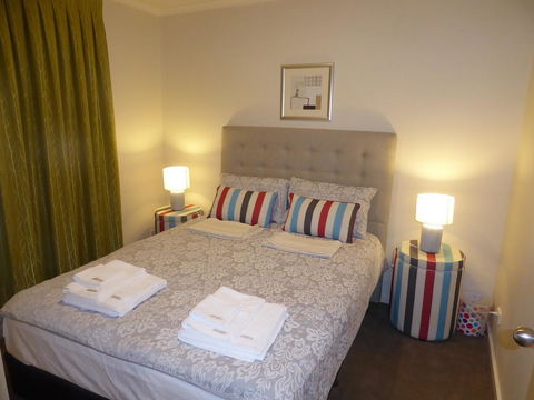 ADELAIDE CENTRAL APARTMENT - 3BR, 2BATH & CARPARK - Tourism Caloundra 15