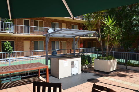 ADELAIDE CENTRAL APARTMENT - 3BR, 2BATH & CARPARK - Tourism Caloundra 22