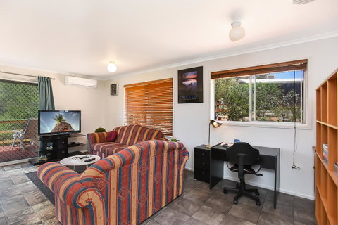 Casa Capri - Aldinga Beach - C21 SouthCoast Holidays - Tourism Caloundra 3