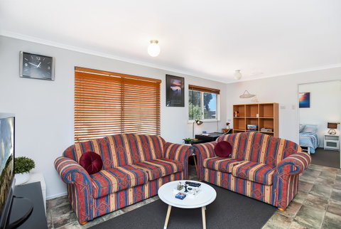 Casa Capri - Aldinga Beach - C21 SouthCoast Holidays - Tourism Caloundra 2
