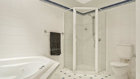 Salt Waterfront Apartment - Tourism Caloundra 7