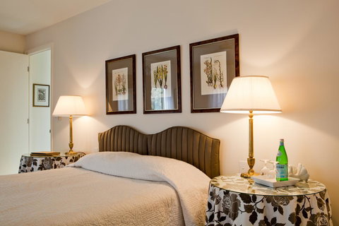 Thorn Park By The Vines - Tourism Caloundra 6