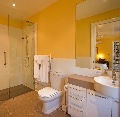 Thorn Park By The Vines - Tourism Caloundra 9