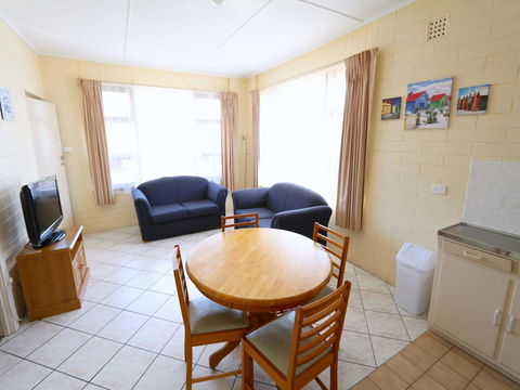 Robe Central Motel - Tourism Caloundra 22