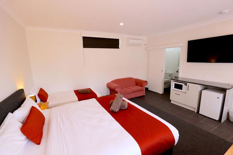 Robe Central Motel - Tourism Caloundra 1