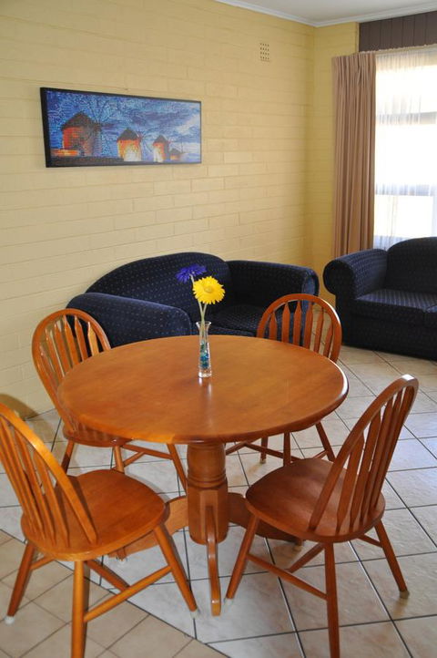 Robe Central Motel - Tourism Caloundra 27