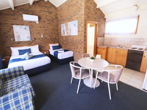 Robe Central Motel - Tourism Caloundra 16