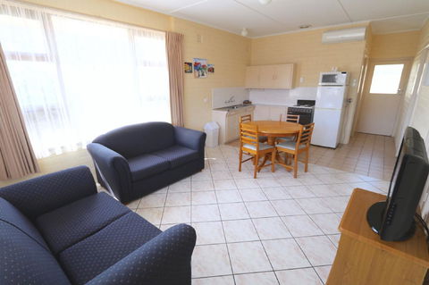 Robe Central Motel - Tourism Caloundra 13