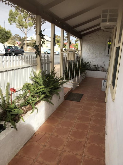 Cosy Nook - Tourism Caloundra 26