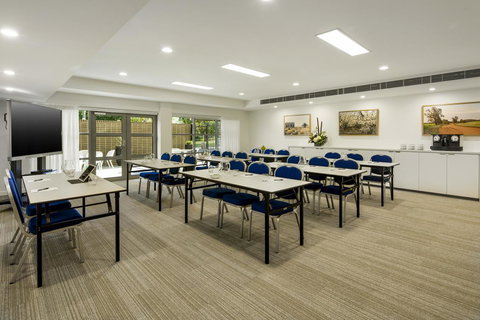 Quest Griffith - Tourism Caloundra 10