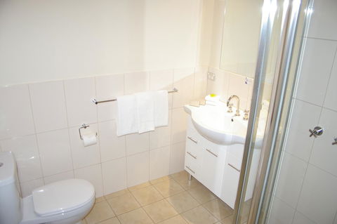 Mawson Lakes Hotel - Tourism Caloundra 28