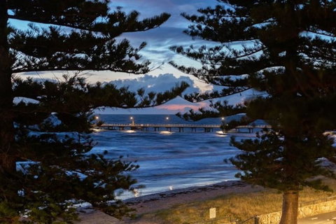 The Grand Ocean Apartment - Tourism Caloundra 2