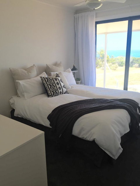 The Cape - Tourism Caloundra 6