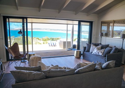 The Cape - Tourism Caloundra 0