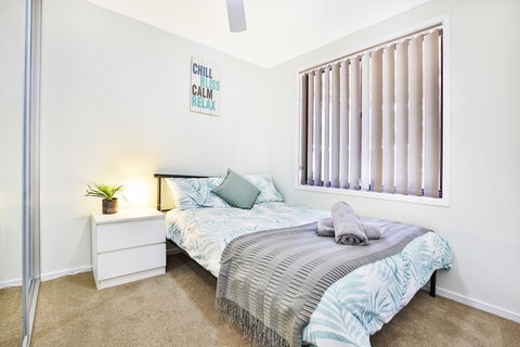 Wildwood I Pet Friendly I 5 Mins To Beach - Tourism Caloundra 5
